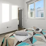 Golden Marine Luxury Beachfront - 3br,protaras *