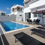 Golden Marine Luxury Beachfront - 3br,protaras Villa *